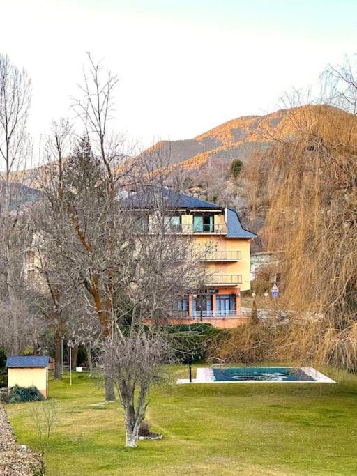 Acogedor Alojamiento En Martinet, Cerdanya, Puigcerda Exterior foto